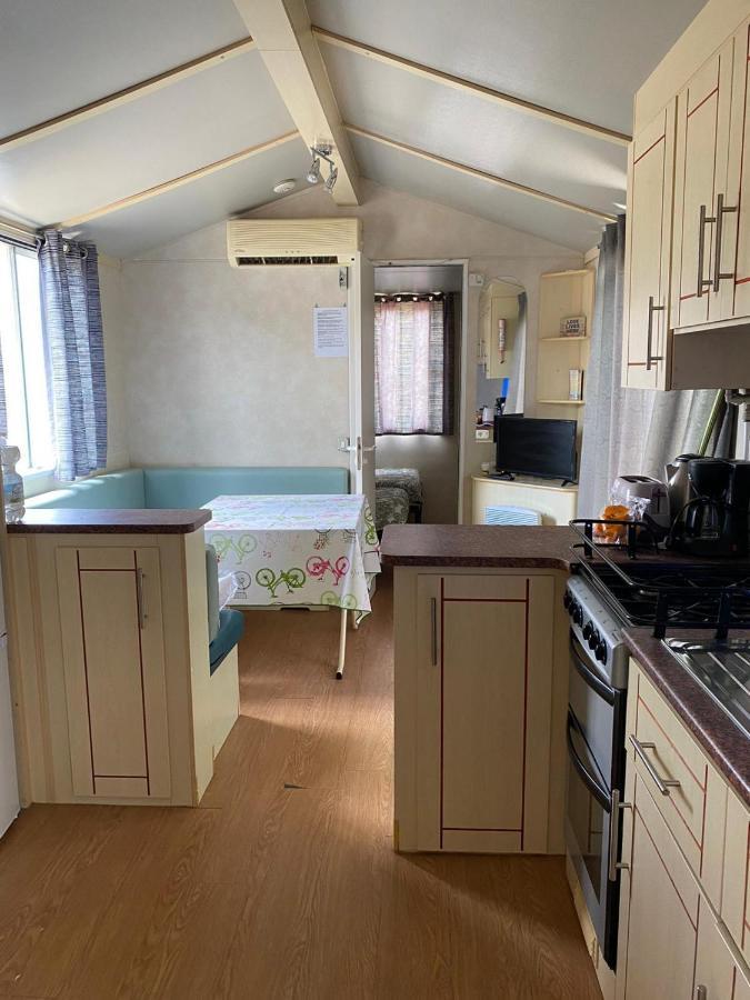 The Farm Tiny House - Tiny Casa Hotel Чиклана де ла Фронтера Екстериор снимка
